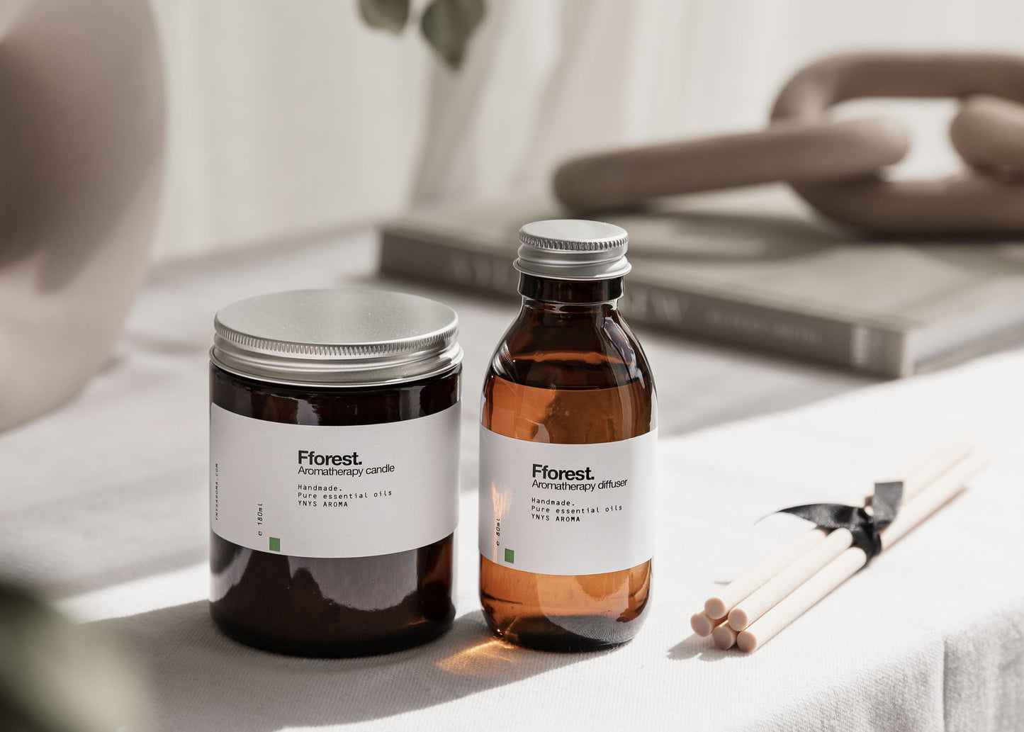 Candle & Reed Diffuser - Gift Wrapped