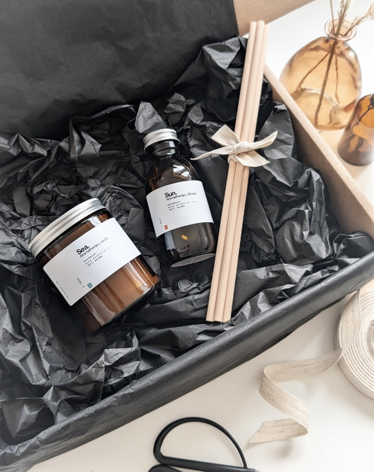 Candle & Reed Diffuser - Gift Wrapped
