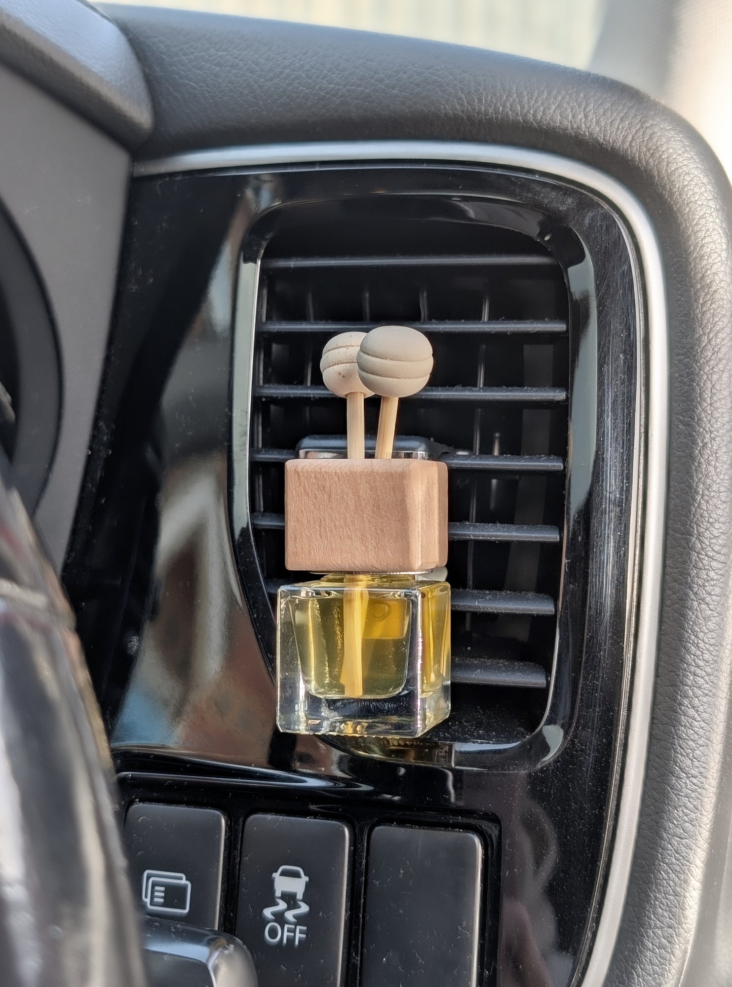 Car Diffuser for Air Vent